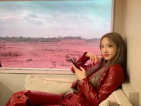 Pixy Bewitched MV behind 13.jpg (623 KB) Bewitched (3)