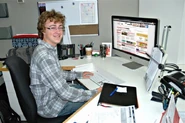 Geoffroy Lanctôt in internship at Info Dimanche, a newspaper publisher in Quebec.