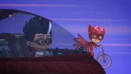 Romeo driving the Owl-Glider