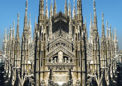 The-duomo-of-milan-tracy-hayden