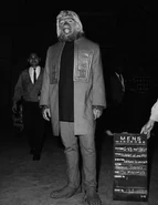 Maximus.jpg (21 KB) Woodrow Parfrey