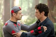 Behind the Scenes: Andy Serkis and James Franco filming Caesar's goodbye to Will.