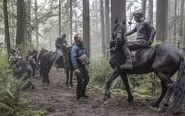 First official BTS image: Andy Serkis (Caesar) chats from his horse with Jason Clarke (Malcolm).