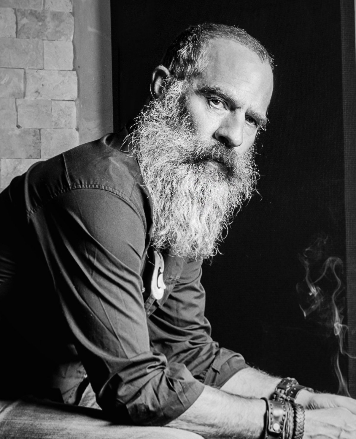 Neil Sandilands of the Apes Wiki Fandom