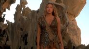 Estella Warren as Daena in the 2001 film, Planet of the Apes.