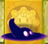 Hiding Shadow Peashooter on a Gold Tile