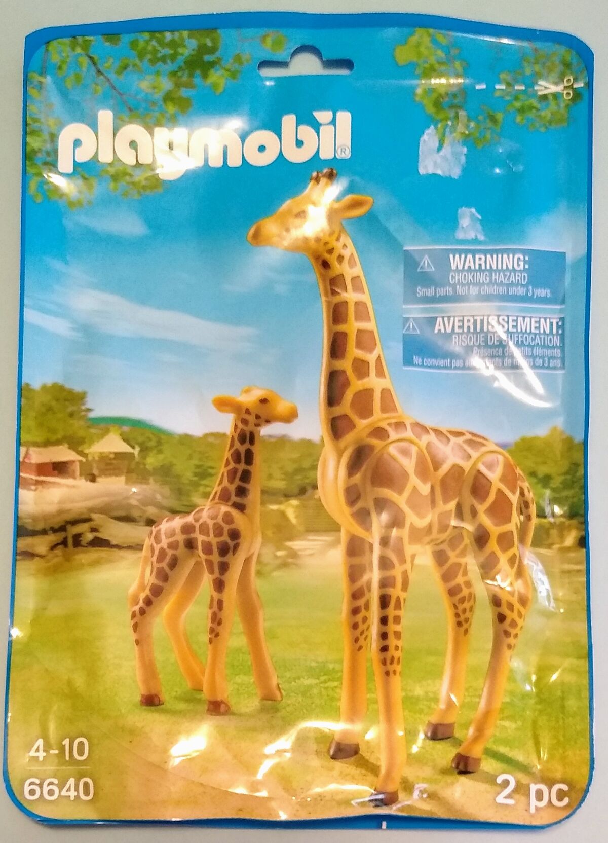 Playmobil giraffe sale with calf