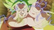 Kale jako Berserker Super Saiyanin (4)