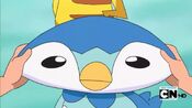 Thomas stretches out Piplup's face