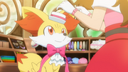 Serena versiert haar Fennekin.