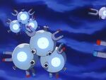 Magneton was one of the interpreters' Pokémon that was ordered to shut down the Center's electricity. However, it was persuaded by Simon and disobeyed their masters.