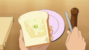 Cilan makes some sandwiches