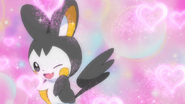 Elesa's Emolga using Attract