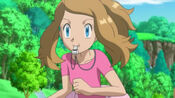 Serena trains her friends