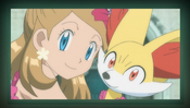 Serena and Fennekin doing PokéVision (2)