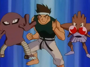 Kiyo con Hitmonchan y Hitmonlee