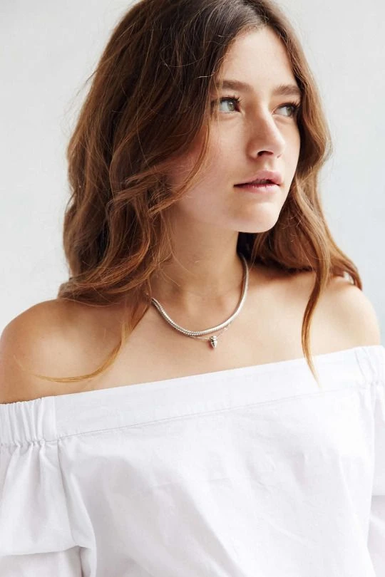Katie Thompson Pokolenie Czarodziejów Wikia Fandom