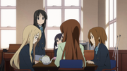 The club worried about Ritsu