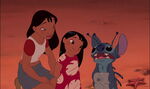 1000px-Lilo-and-stitch3