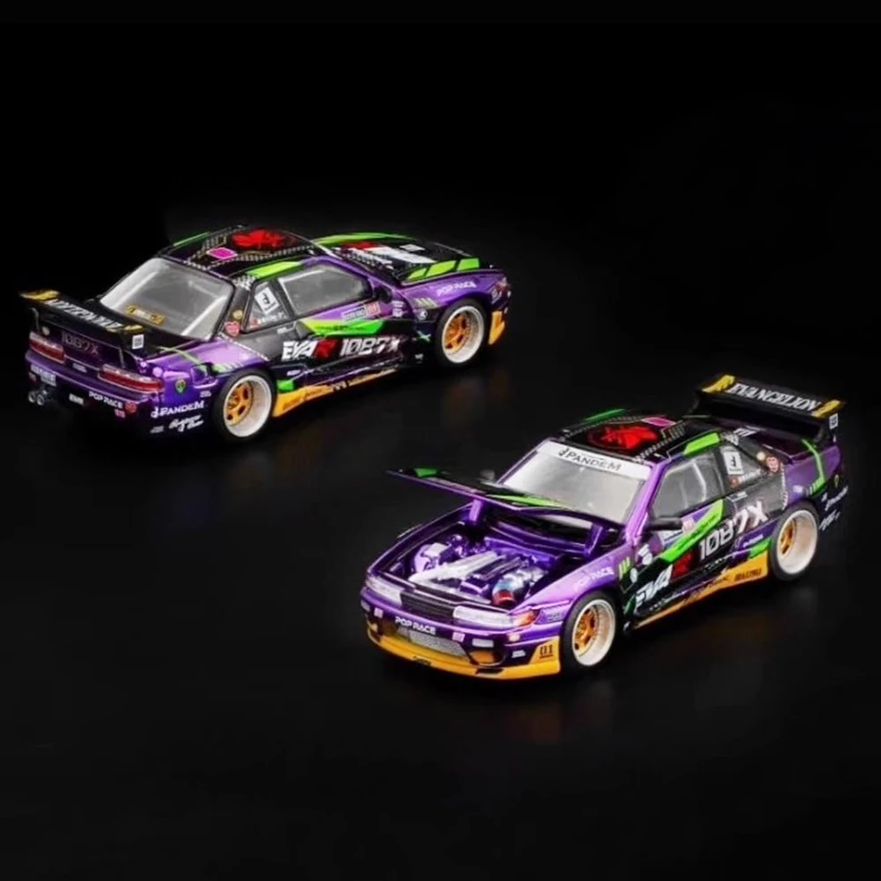 POP RACE EVA Racing スカイライン GT-R ニスモ エヴァ エヴァンゲリオンレーシングの初号機カラーのマシンをモデルとした「1
