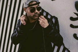 Waxmotif
