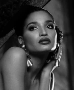 Moore angel.jpg (80 KB)