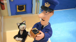 PostmanPatandtheTrickyTracker
