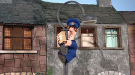 PostmanPattheSecretSuperhero