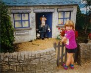 Pat and Jess outside Pat's House on the original version