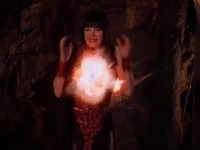 The Vampire Queen (Charmed) dies...
