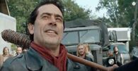 Both charismatic and terrifying, Negan (The Walking Dead) has gathered an army of hostile apocalyptic survivors to follow and worship him like a god.