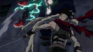 …and pulls off similar maneuvers from Bakugo against the villain.