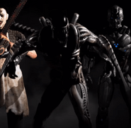 The Tarkatan Xenomorph (Mortal Kombat X) was born from the body of a Tarkatan, and thus has inherited its traits, such as retractable arm blades.