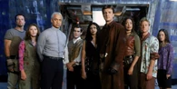 Firefly cast.jpg (75 KB) Everyone in the Firefly universe speaks both English and Mandarin Chinese, a byproduct of the Union of Allied Planets being the combination of the United States and China.