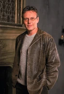 1rupert giles.jpg (482 KB) Rupert Giles (Buffy the Vampire Slayer) is fluent in Latin, ancient Greek, Sumerian, Japanese, and Gaelic.