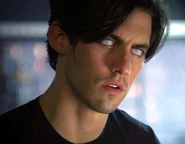 Peter Petrelli (Heroes) mimics Precognitive Artistry.