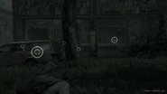 Ellie (Last of Us 2) uses Listen Mode to locate multiple enemy positions