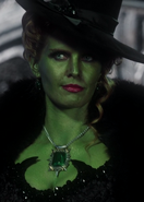 Zelena (Once Upon a Time), like many who wield the dark arts, can rip the hearts out of others and control them when in possession of their hearts.