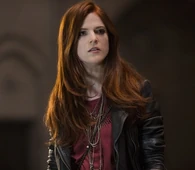 Chloe (The Last Witch Hunter) is a dream walker witch capable of enter in the minds of others.