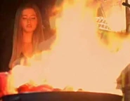 Amanda Strazzulla (Heroes) using her power.