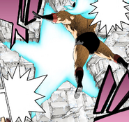 Mask De Masculine (Bleach) firing his Star Flash: Super Nova.