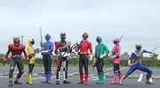 Shinkenger team-up with Kamen Riders Decade and Kuuga