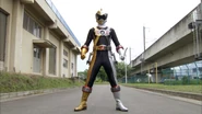 Go-On Wings Solo Change 1