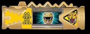 MMPR Yellow Charger.jpg (30 KB) MMPR Yellow Dino Charger