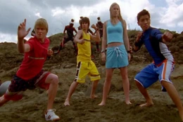 Rangersi walczą z Kelzakami.