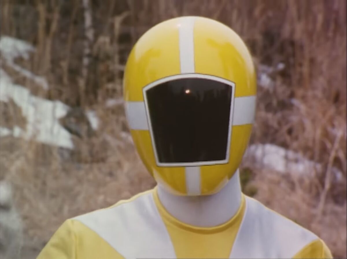 グオ・フォン (郭峰)/イエロー GUO FENG YELLOW グオ・フォン (郭峰)/イエロー GUO FENG YELLOW