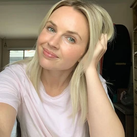 Kimberley Crossman 2.jpg