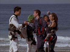 Wes and Jen reencounters with their fellow Time Force Rangers