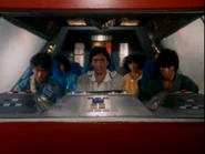 Untransformed Flashmen in Flash Titan (32)