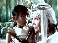A young Tetomu with her grandmother, Murasaki